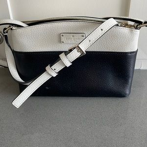Kate Spade cross body bag.